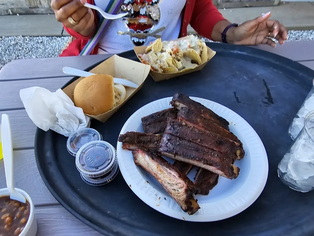 Ribs Pulled Chicken Sandwich